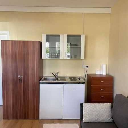 Einzimmerwohnung + Dusche Und Wc برلين المظهر الخارجي الصورة